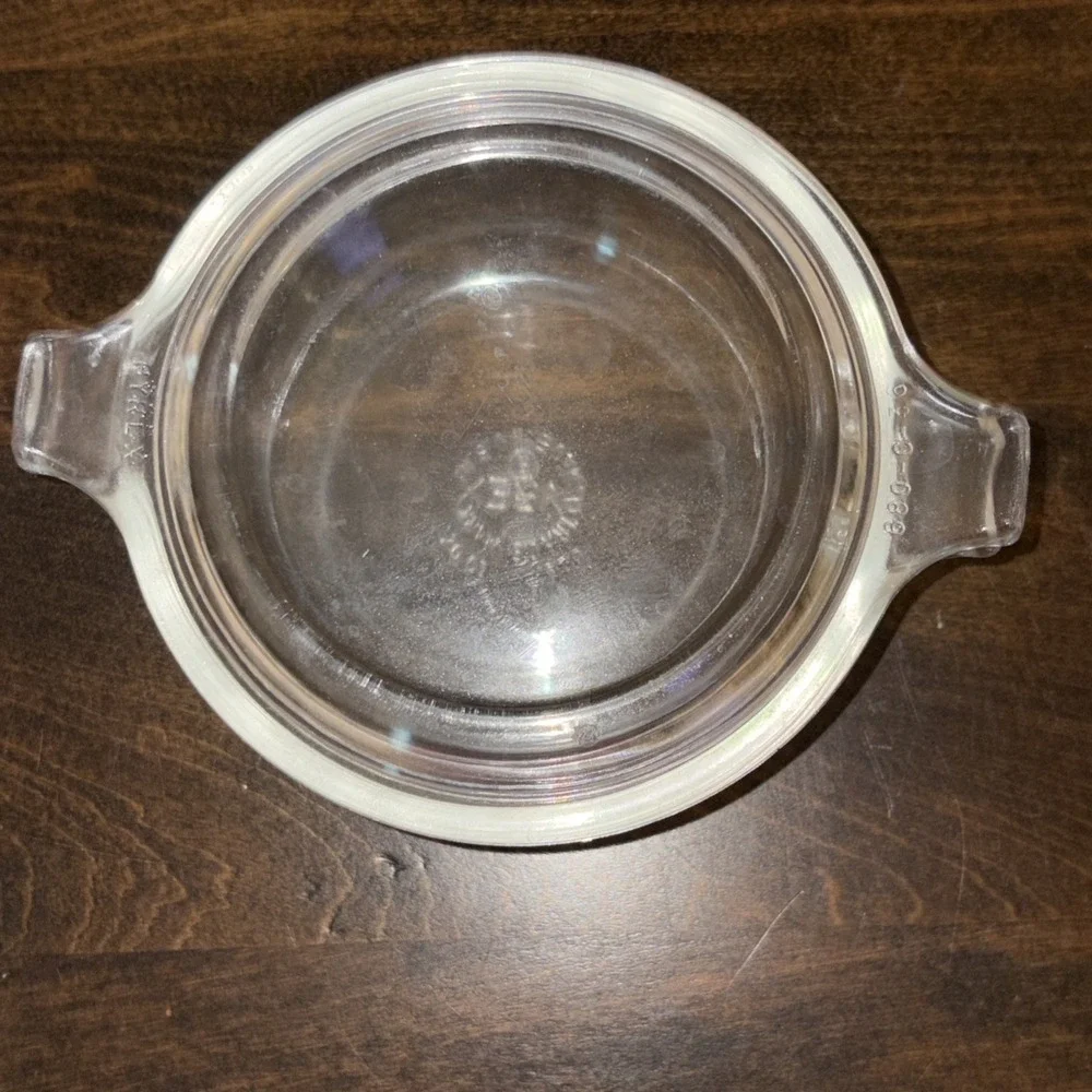 Set of 2 Vintage PYREX Clear Glass Casserole Baking Dish 20oz & 10oz w/Lids